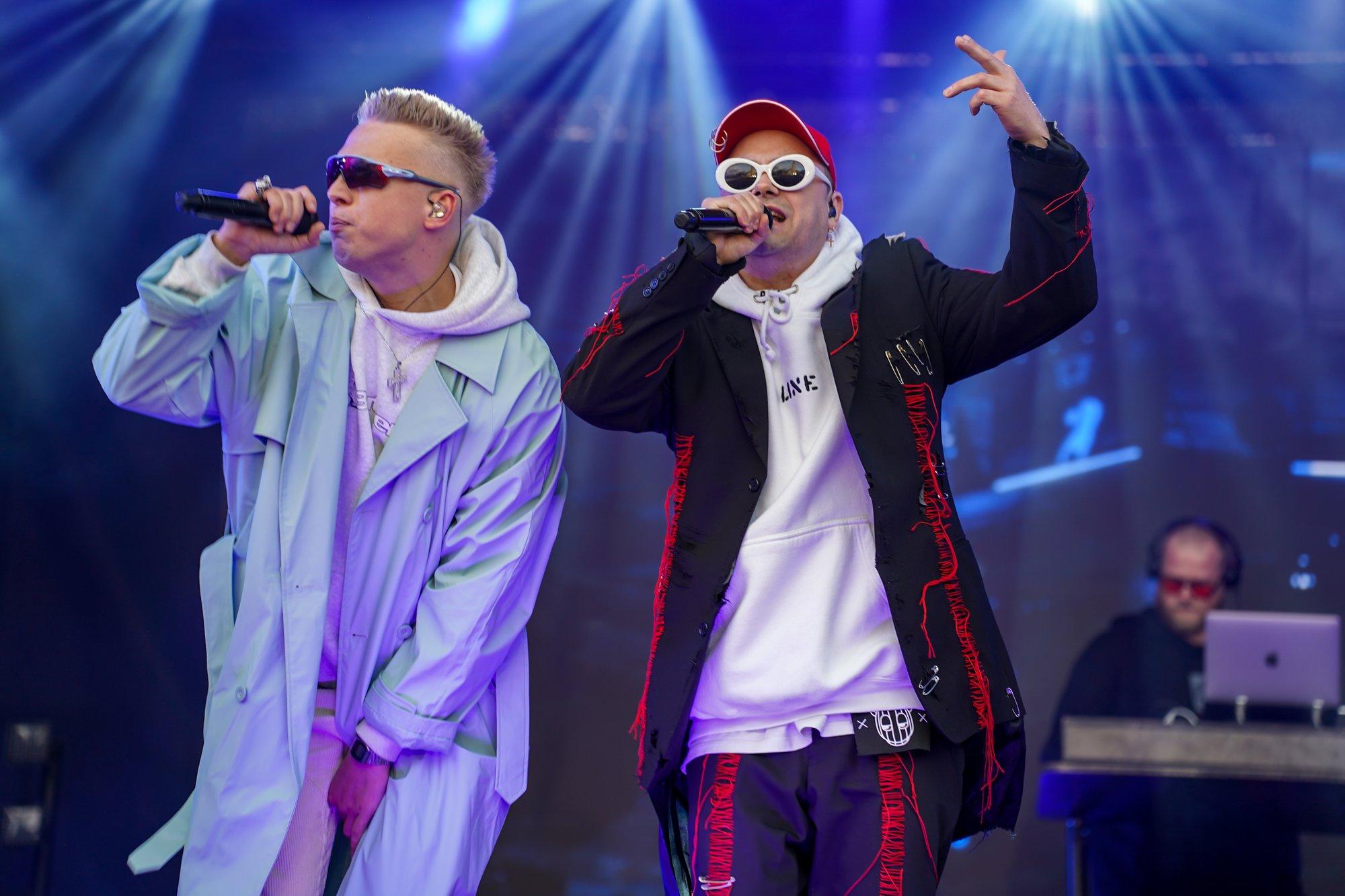 KLÕPS | Pärast pikka pausi taas laval! Raske aasta üle elanud Gameboy Tetris esines Narvas koos nubluga