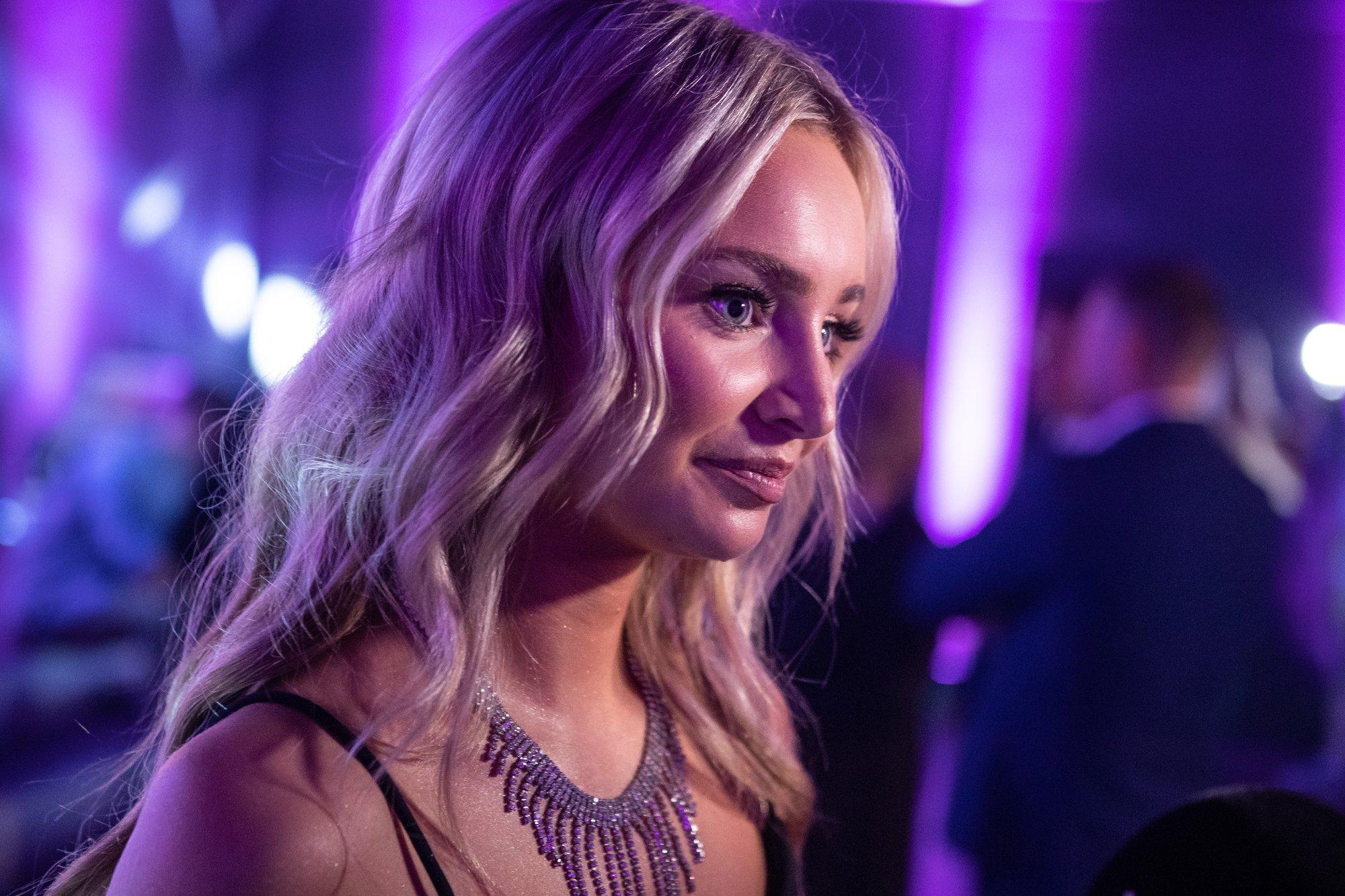 „Taskusõbrannad“ saavad punkti. „Villa“ saatest tuntuks saanud Kaisa juhitud taskuhääling lõpetab