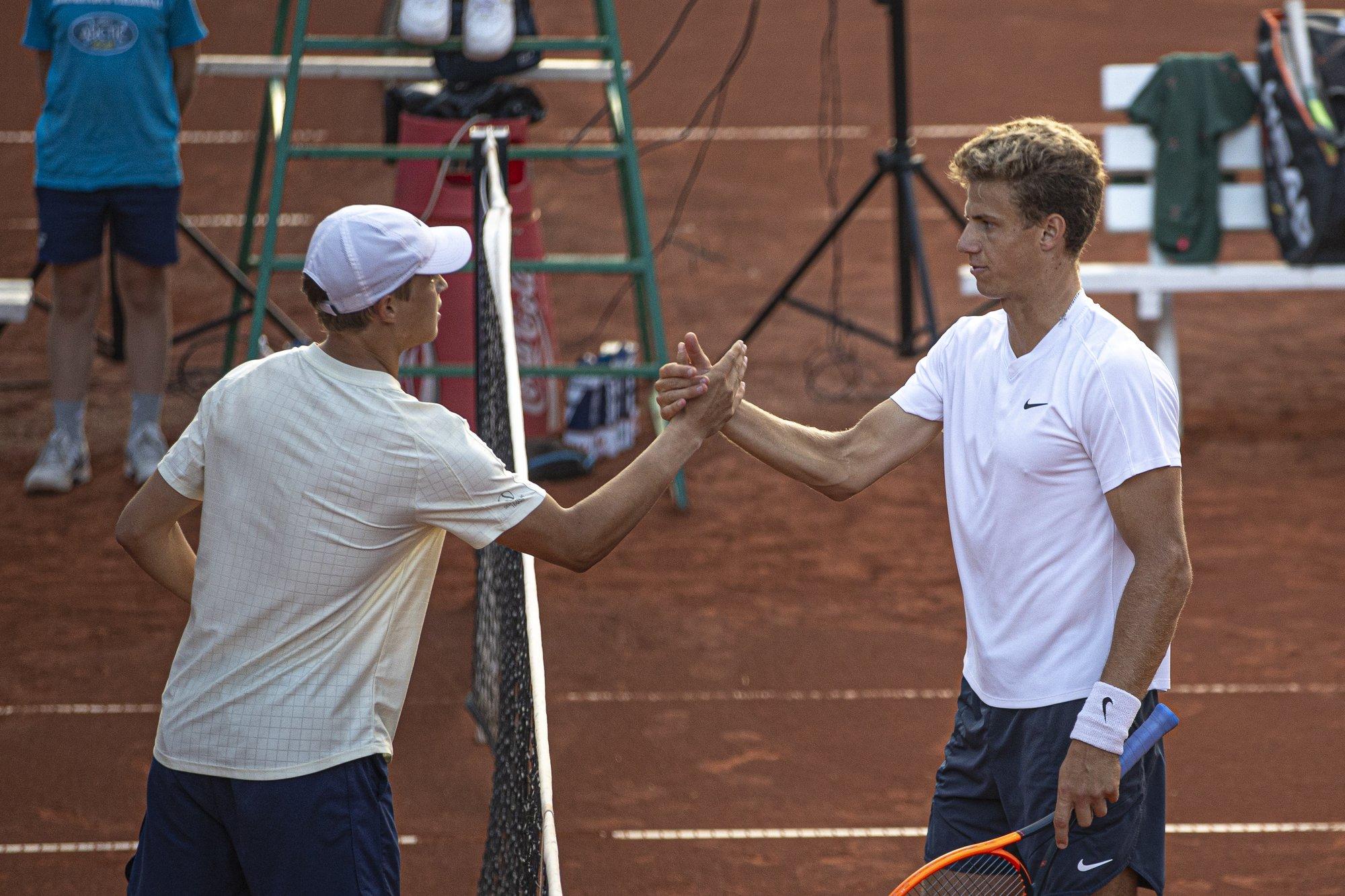 Eesti tennisist alistas Challengeril Wimbledoni noorteturniiri võitja