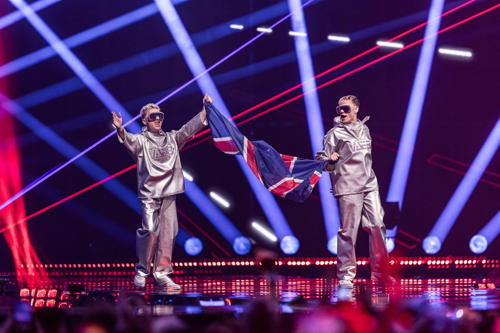 VÕRDLE | Eurovisionil eelviimasel kohal lõpetanud Islandi euroloo autoreid kahtlustatakse plagiaadis