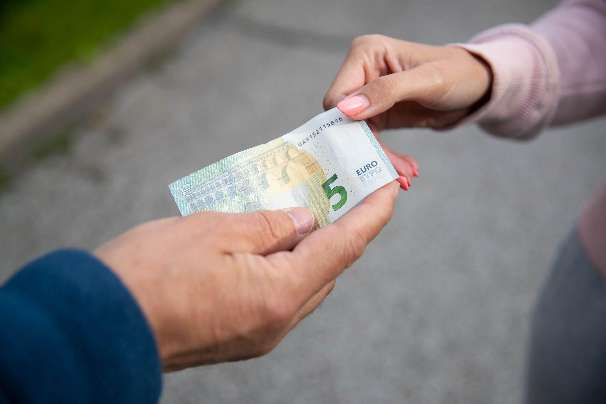 Mida teha, kui välismaal autot rentides nõutakse hiljem lisatasu?