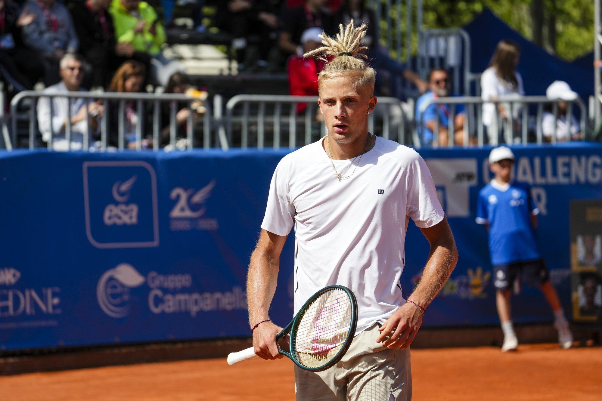 Naomi Osaka napsas Mark Lajalilt füüsise treeneri, Eesti esireket palkas Kontaveidi endise abilise