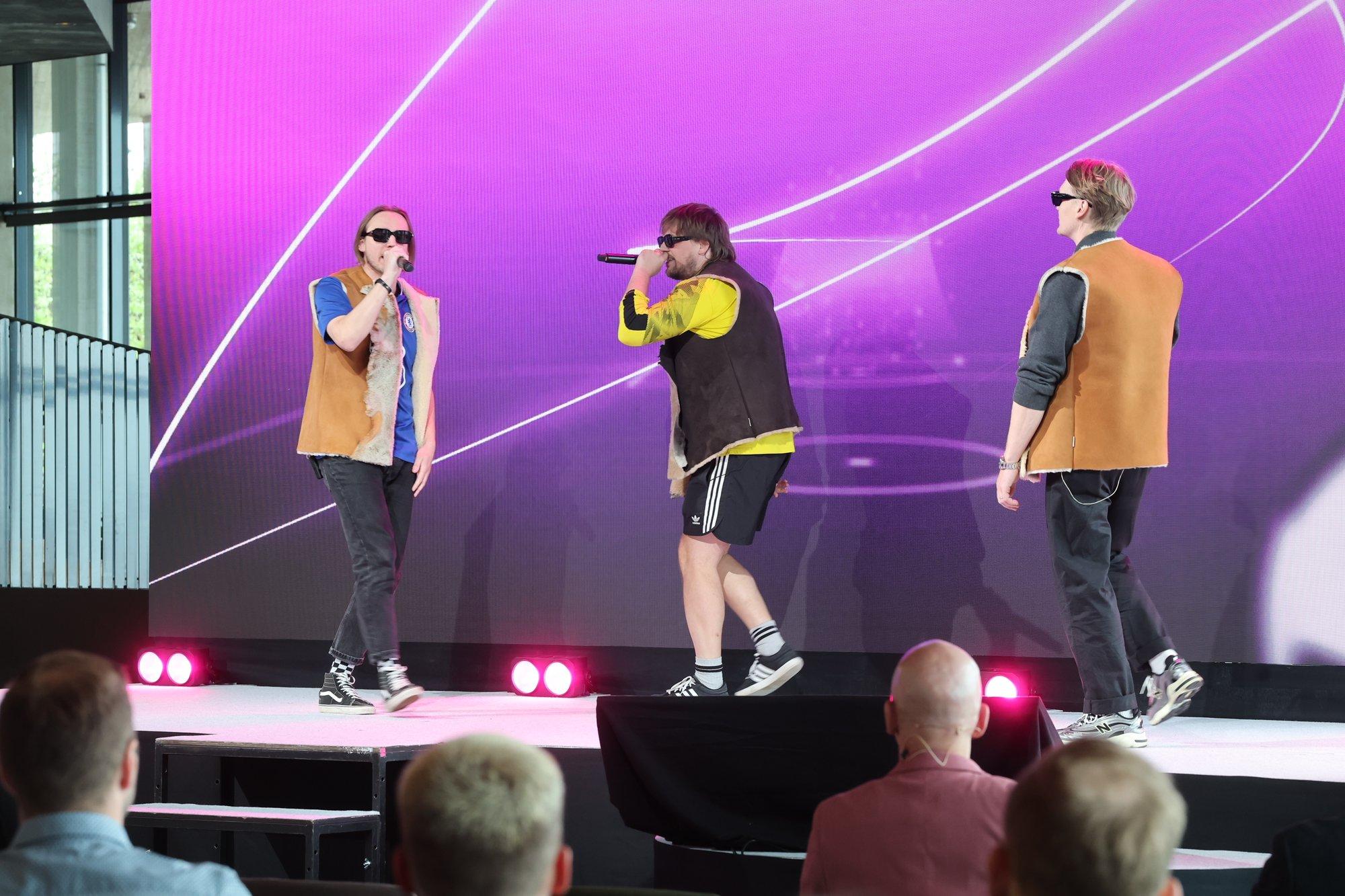 KOMMENTAAR | Kokkuvõte Klavani konverentsist. Vesti-naljade kõrval kõlas palju huvitavaid mõtteid