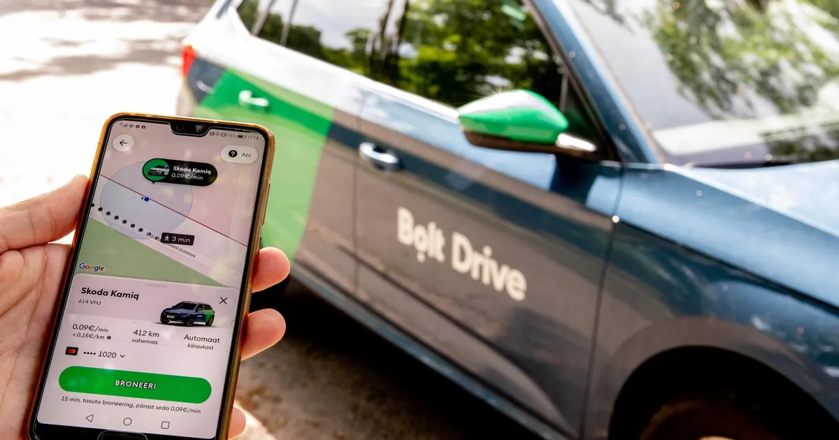 TUHANDED EUROD ⟩ Autokooli õpilane sõitis Bolti rendiautoga vastu posti: tahtsin harjutada õppesõiduks