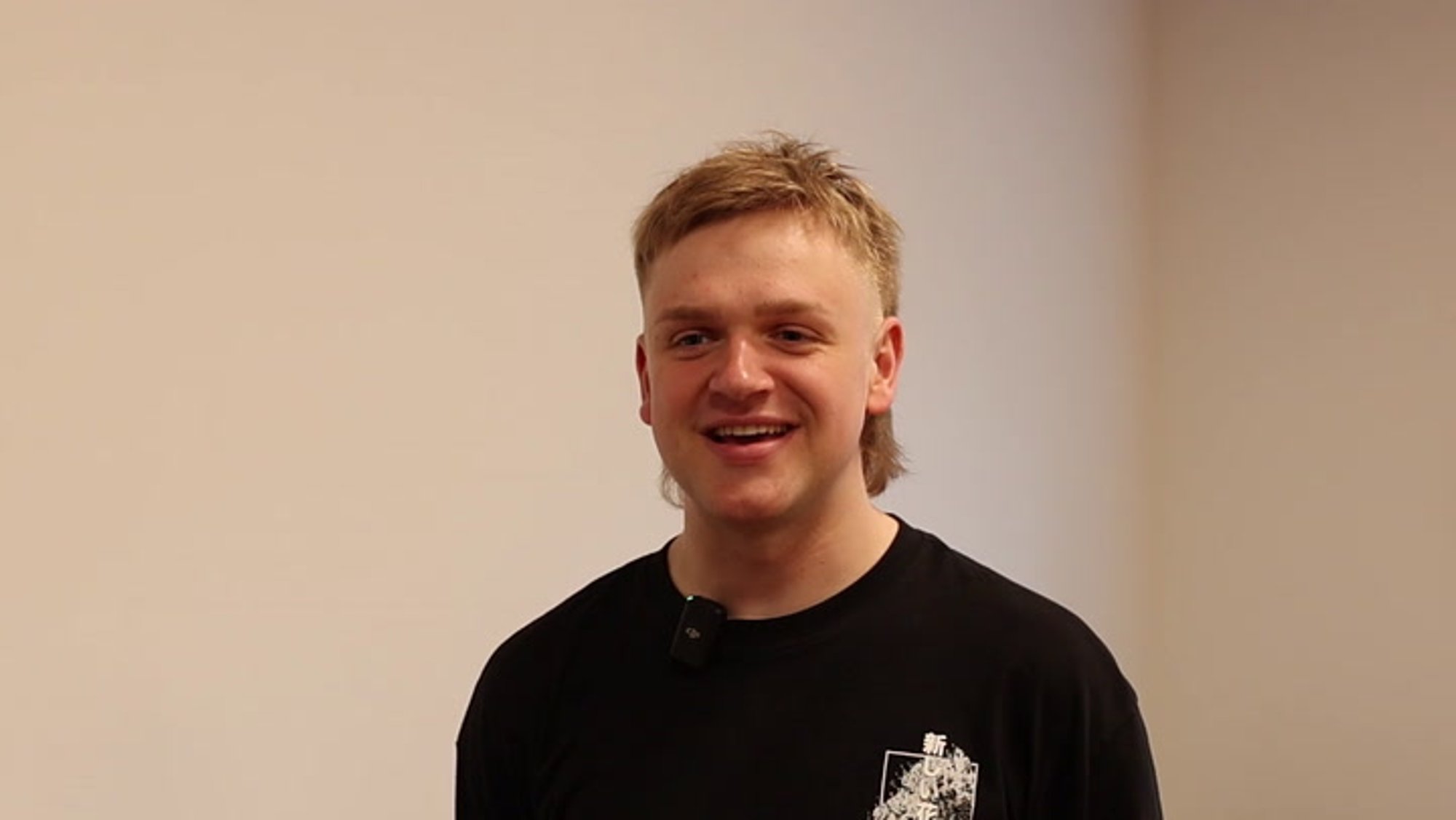 VIDEO | Uitmõttest tekkinud Delfi koor treenis end kahe aastaga laulupeole. Koorijuht: olin valmis, et siin ei saagi koori tekitada!