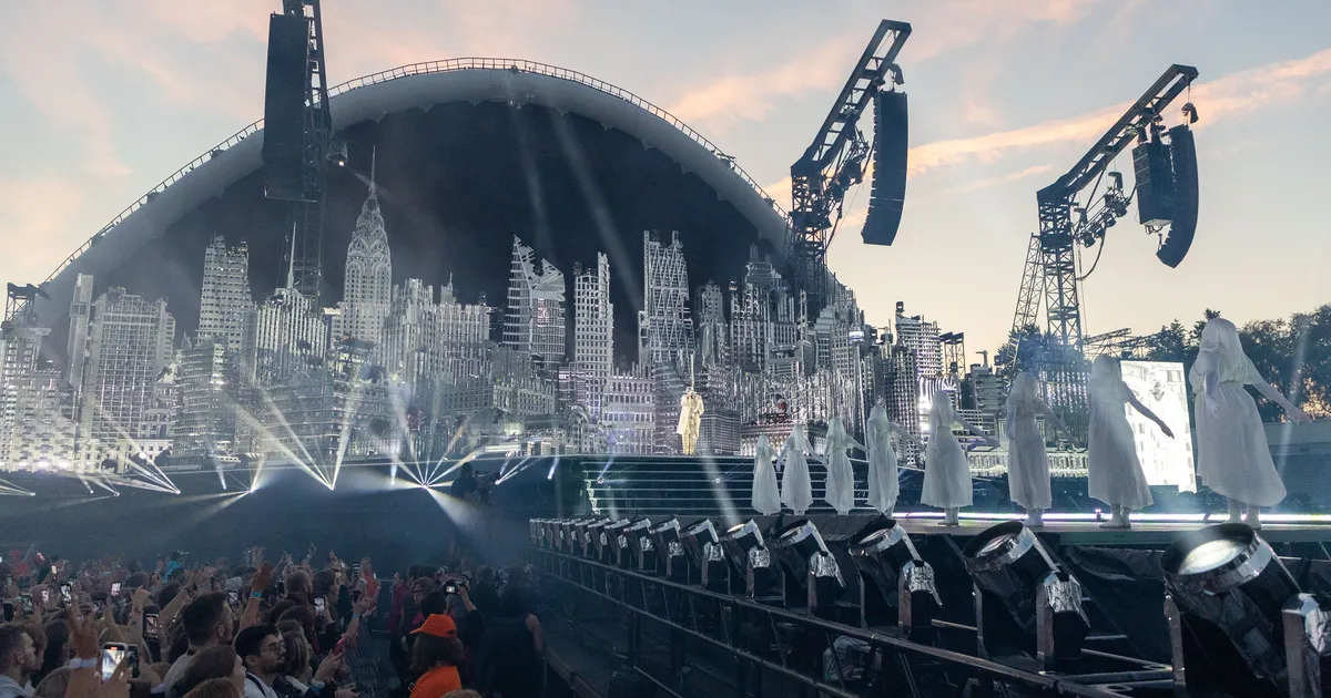 KUKU ⟩ Lauluväljaku juht jagas superstaaride lavataguseid soove