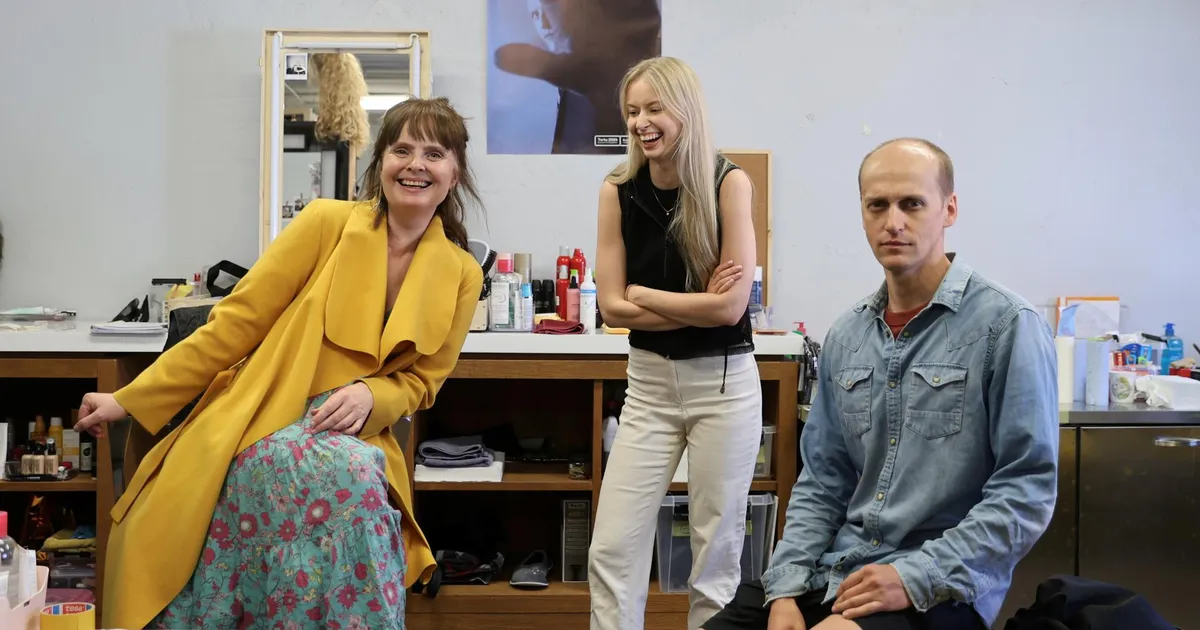 Südamlik video: näitlejanna jätab «Rahamaaga» Tartus hüvasti