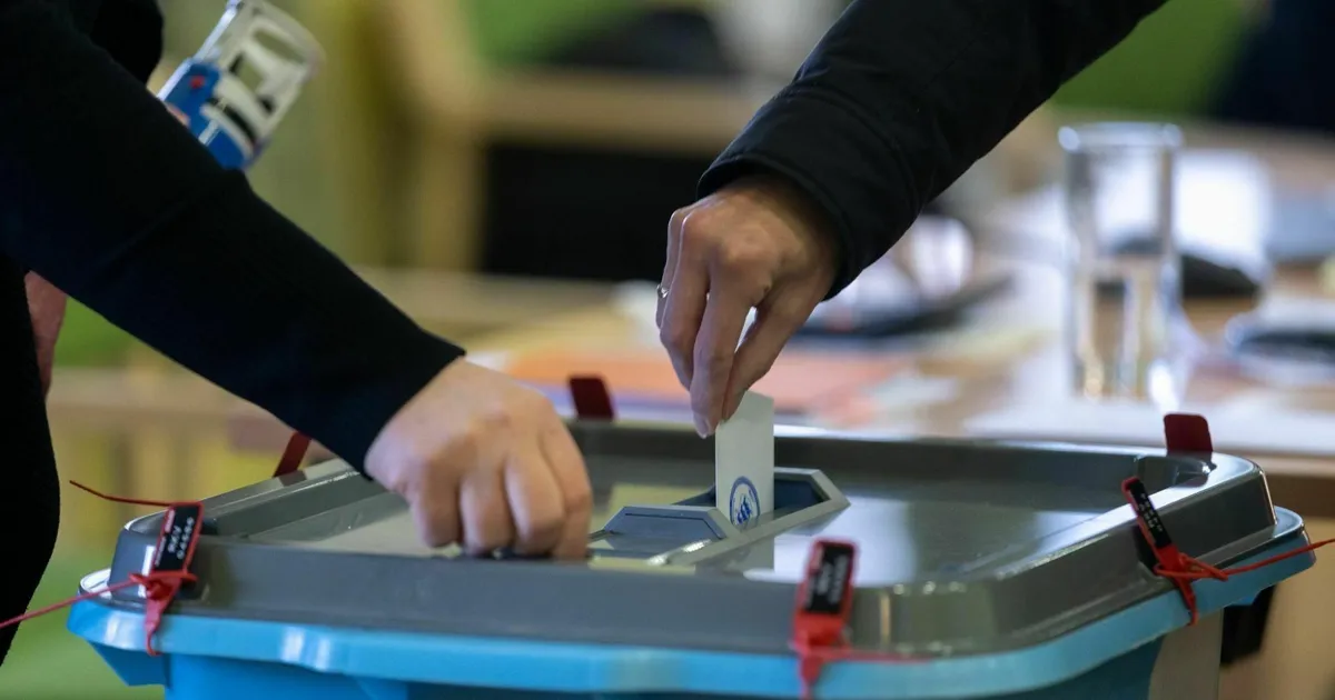 AGO SAMOSON ⟩ E-valimised on hübriidrünnak demokraatiale