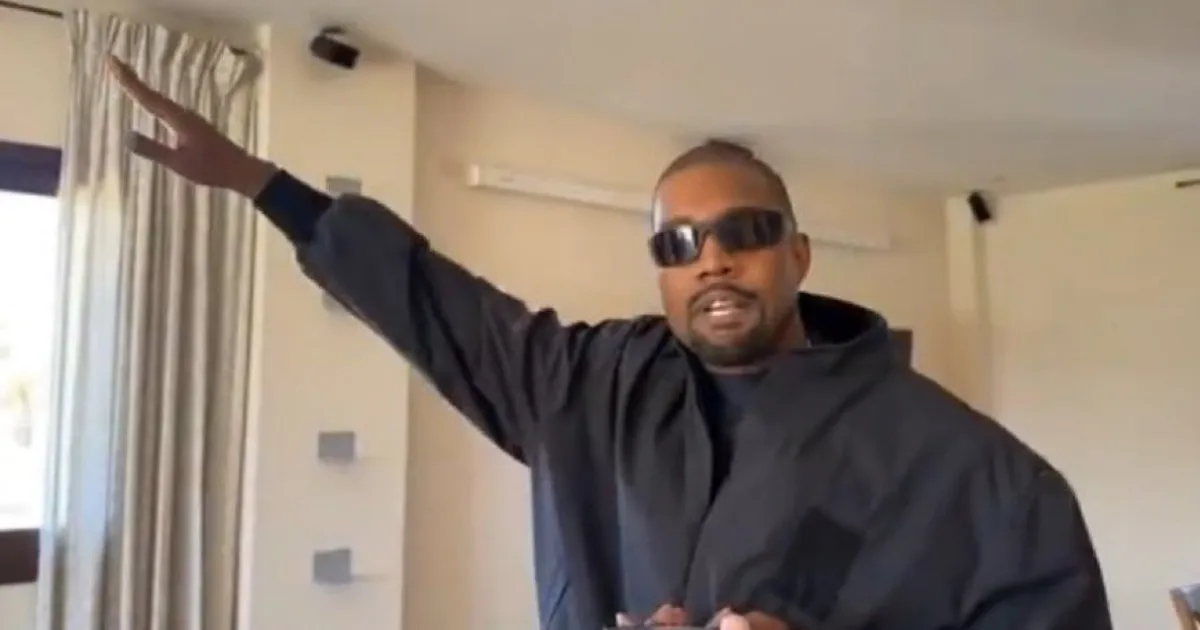 NATSISKANDAAL ⟩ Kanye Westi uued vembud põhjustasid Slovakkias protestilaine