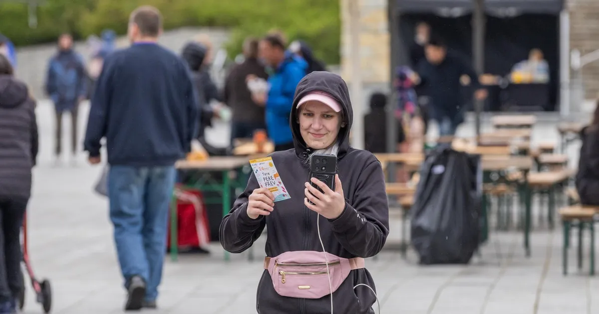 JUBA TEIST KORDA ⟩ Eesti tiktokker loosis tarbijamängus alkoholi, mis on seadusega keelatud