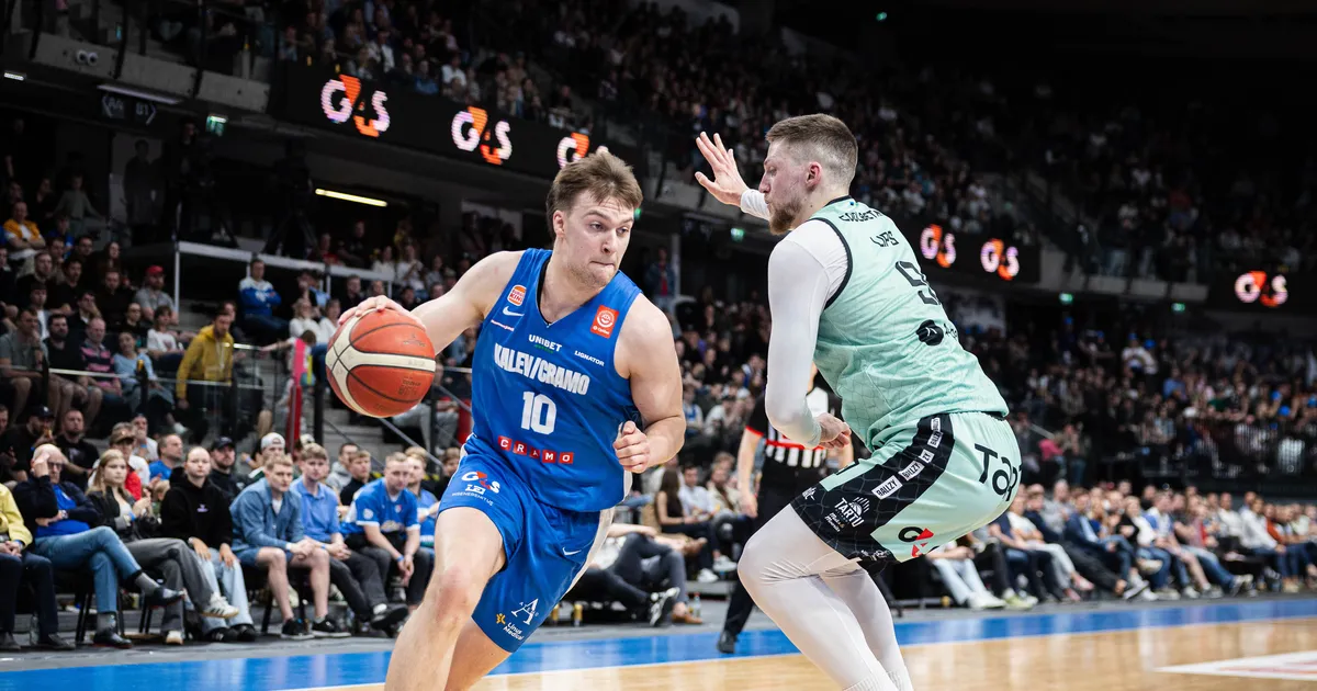 Hugo Toom enda laulu kuulmisest: vahel on ebamugav, aga see kütab üles!