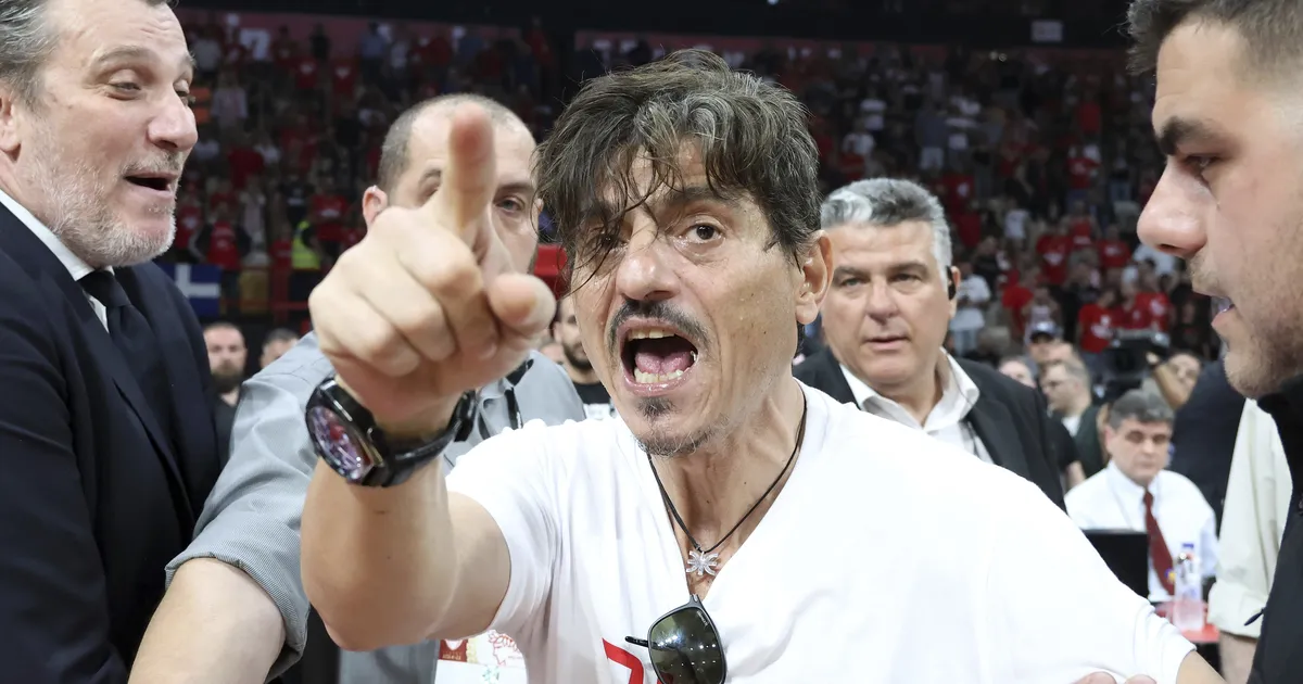 Hullumaja: Kreeka valitsus ähvardab sealse korvpalliliiga finaali pooleli jätta!