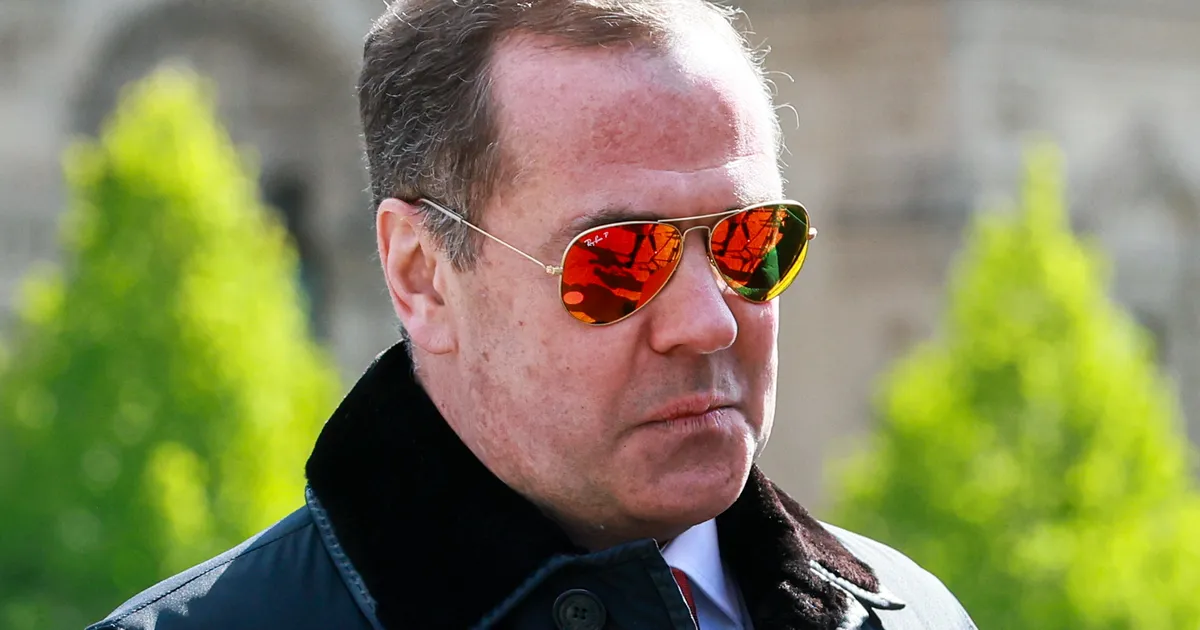 Medvedev: peame kõnelusi võidu ja Ukraina hävitamise nimel – USA senaator: haruldane aususe hetk