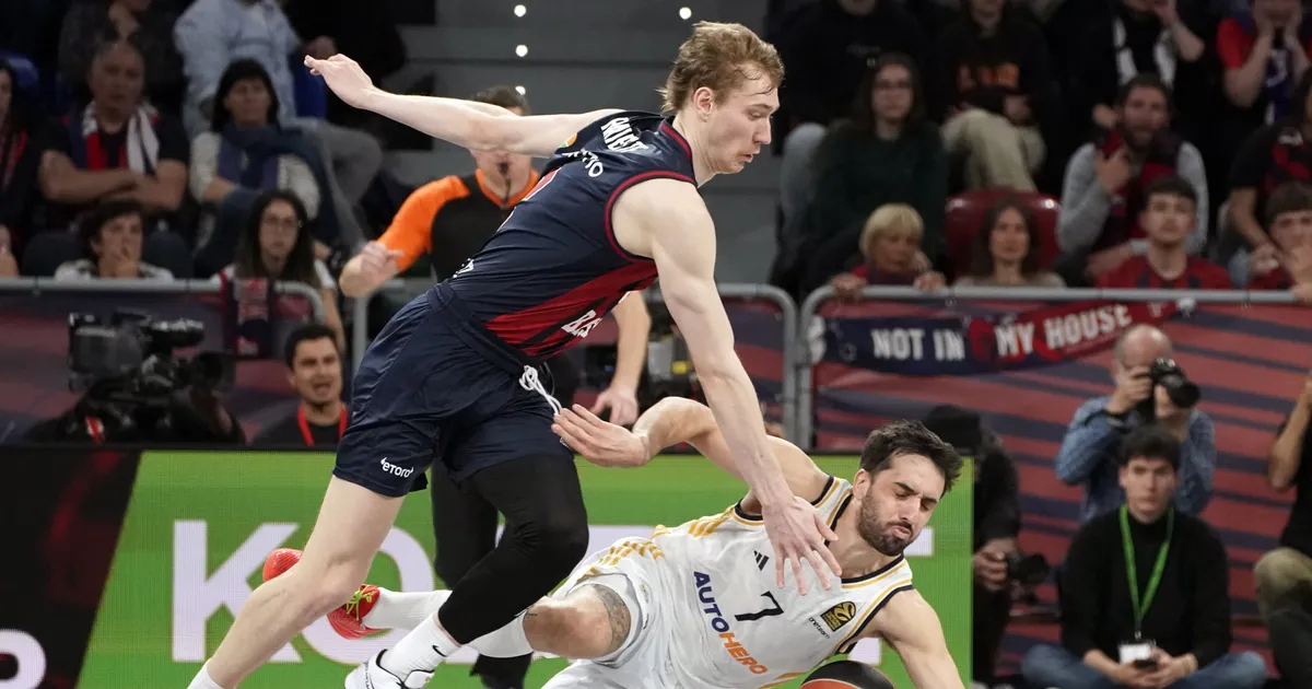 VIDEO ⟩ Tummine pealtpanek: Sander Raieste pani Euroliiga ajaloo parima viskeblokeerija korralikult postrile