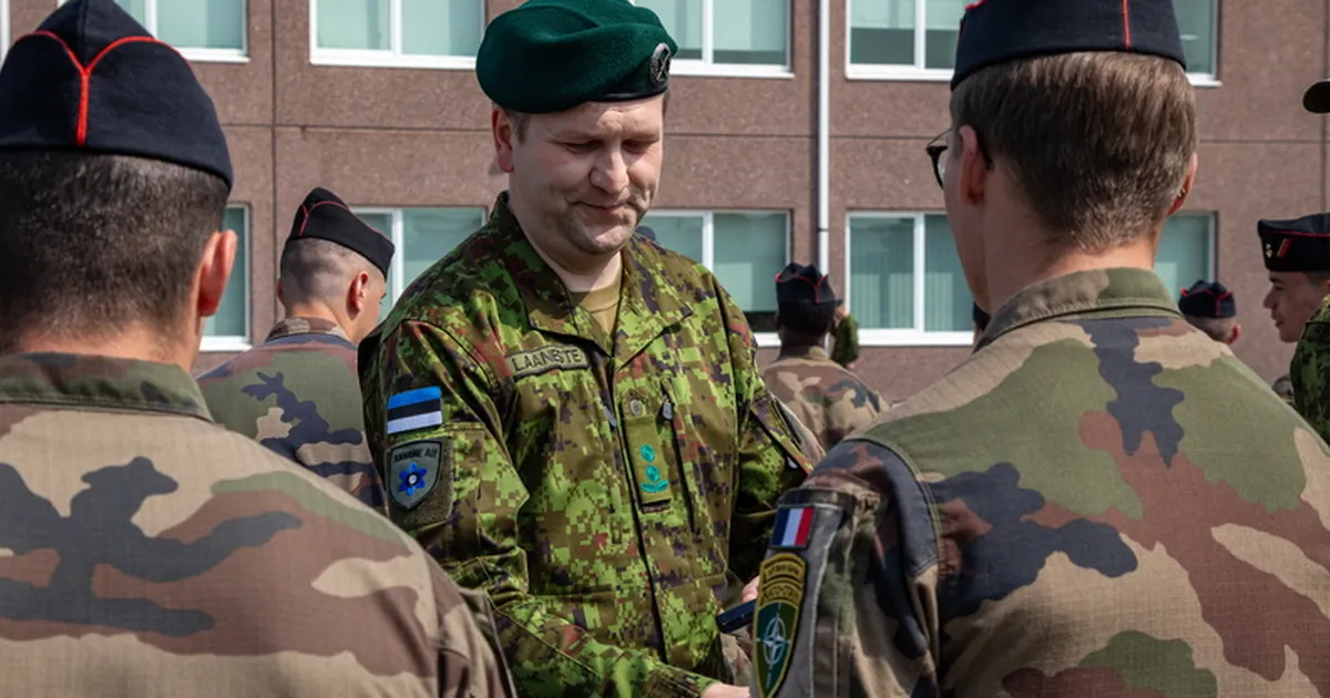 GALERII ⟩ Kaimo Kuusk autasustas liitlasi missioonimedalitega