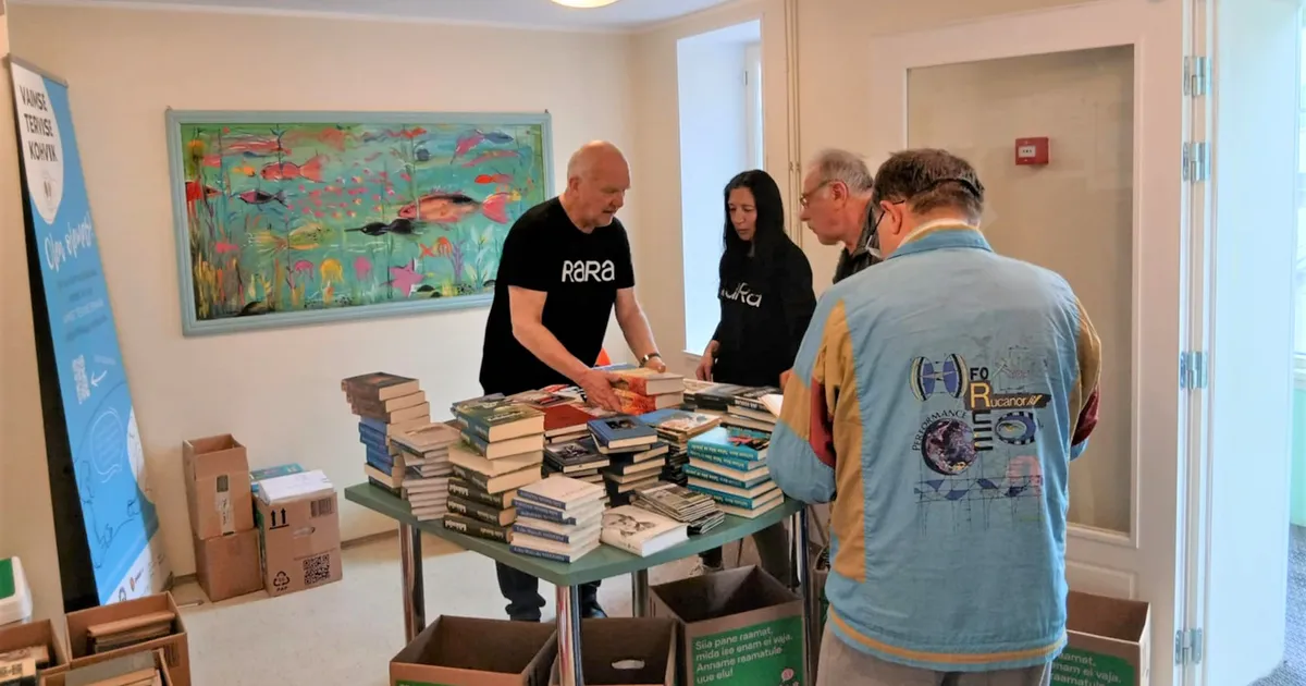 Põlvamaalt toodi koos raamatutega laialijagamiseks vinüülplaate