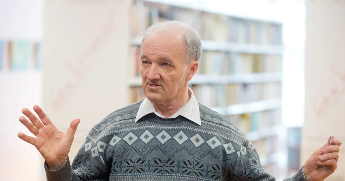 Sinijärv soovitab omamoodi raamatut: «Ei maksa karta, lugege!»