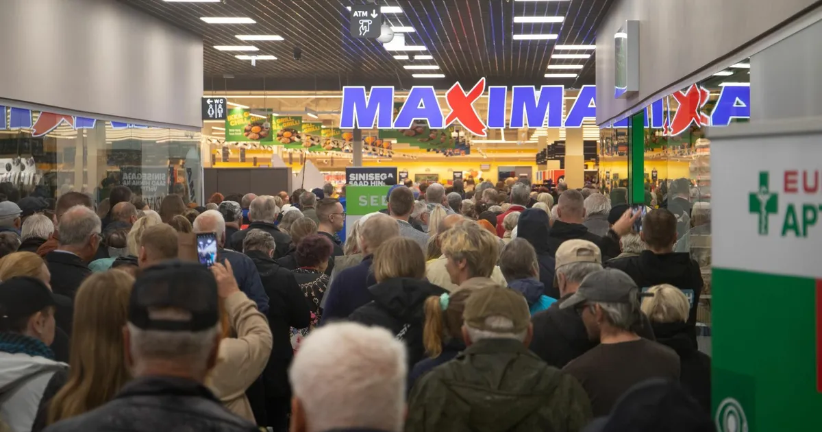 Galerii ⟩ Vihm ei takistanud suvepealinnas ostuparadiisi avamist