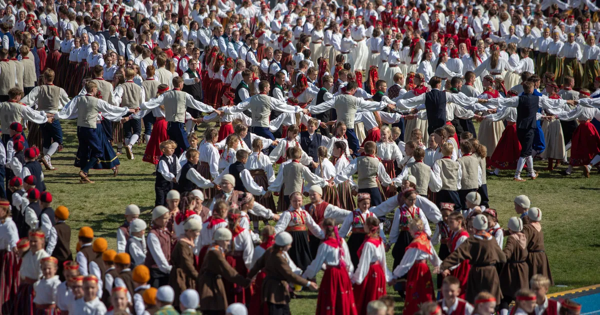 Tantsupeolised tänavu laulupeole tasuta ei pääse – pilet tuleb igaühel endil muretseda