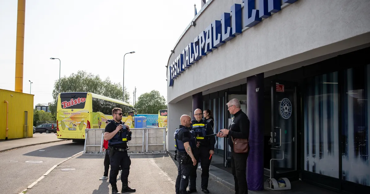 GALERII ⟩ Iisraeli koondis treenis Eesti kohta erakordsete turvameetmete saatel