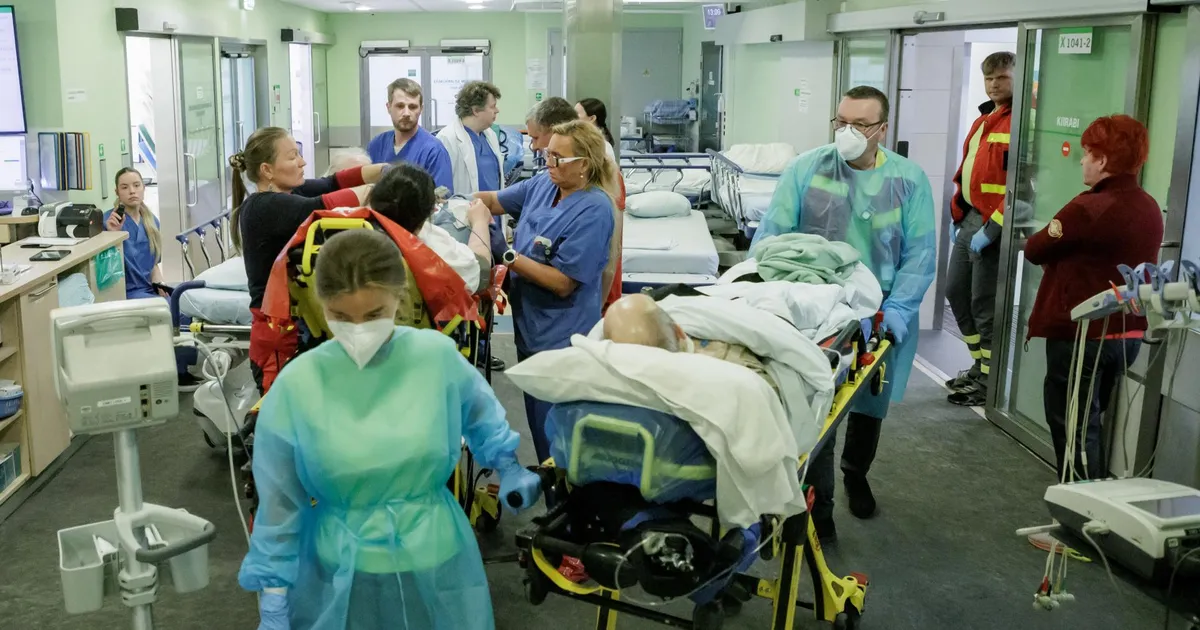 REPORTAAŽ ⟩ Mida peetakse erakorralise meditsiini vääriliseks? Puuki jalal ja päikesepõletust