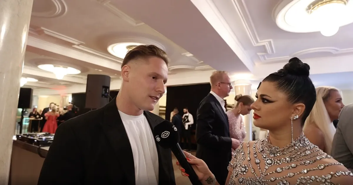 KINNITAB SUHET? ⟩ Robin Valtingu sõnul peaks üks seksikas inimene olema siiras: Eleryn Tiidult on nii mõndagi õppida