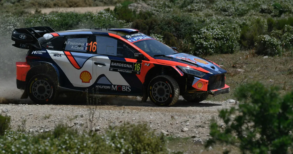 Draama: Fourmaux lõhkus rehvi ja langes suurest mängust