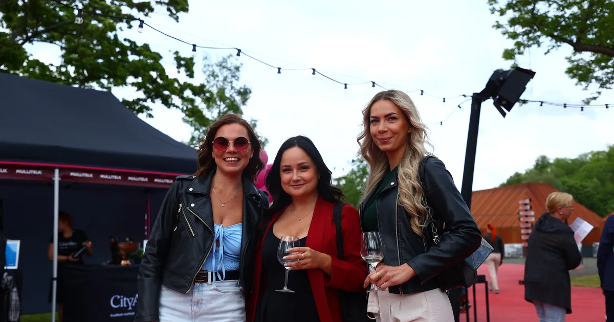 OTSEFOTOD ⟩ Veinisõbrad hoos! Vaata, kes naudivad Mulliga & Mullita festivali