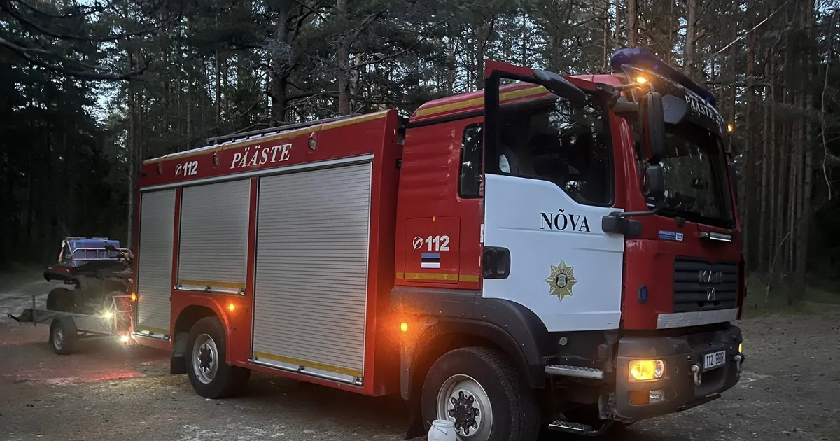 Hädaolukorda tähistavate rakettide laskmine käivitas päästeoperatsiooni