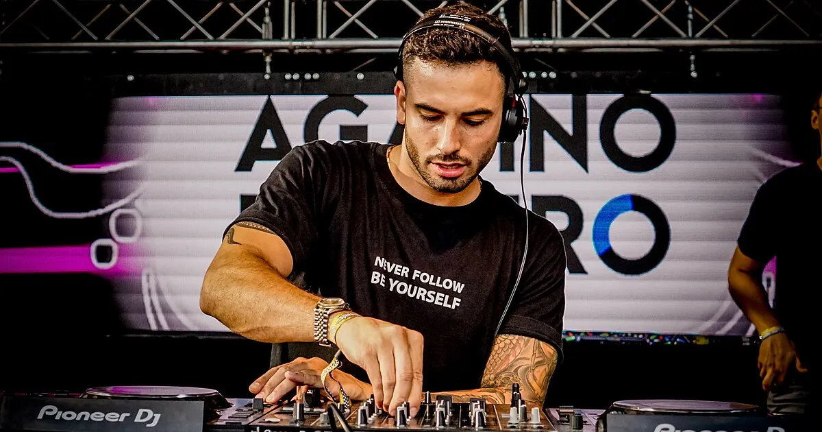 MEHED, PEITKE NAISED ÄRA ⟩ Õllesummeril esinev "Pedro, Pedro, Pedro" staar on tõeline kompu