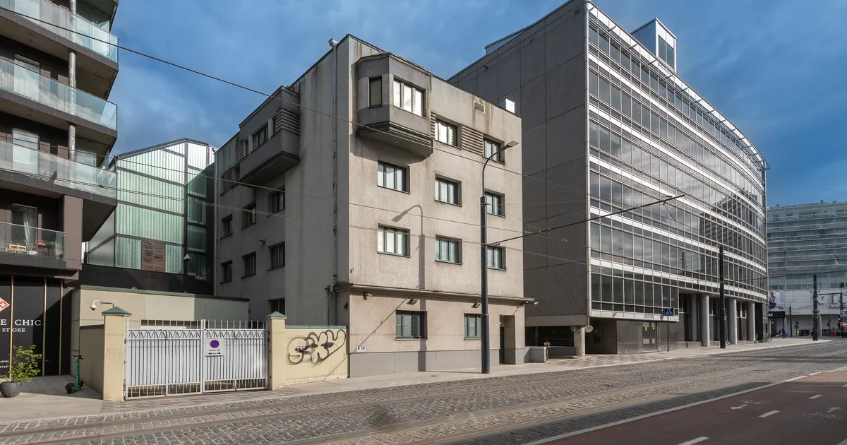 KIIKA SISSE ⟩ Salapärane südalinna maja läheb müüki – endine kapo asupaik otsib uut peremeest