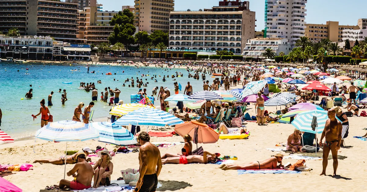 PIDU LÄBI? ⟩ Armastatud Hispaania kuurortlinn kaotab turiste – üllatav põhjus on nüüd selgunud