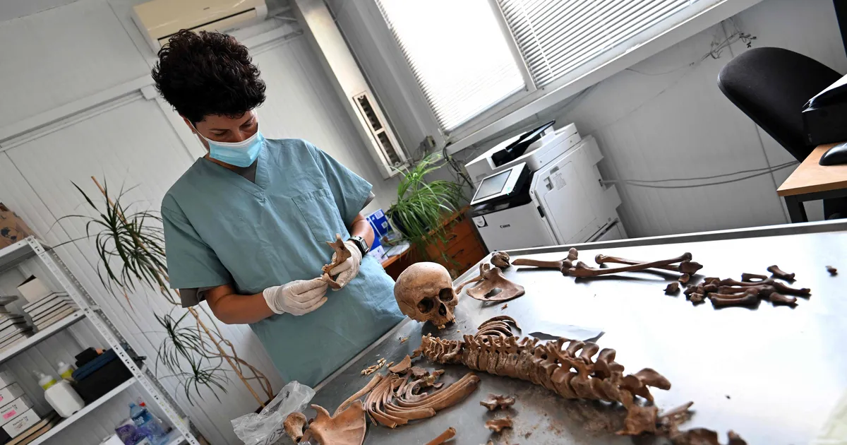 30 AASTAT GENOTSIIDIST ⟩ Sugulaste lootus leida Srebrenica veresauna viimast tuhandet ohvrit kipub tuhmuma