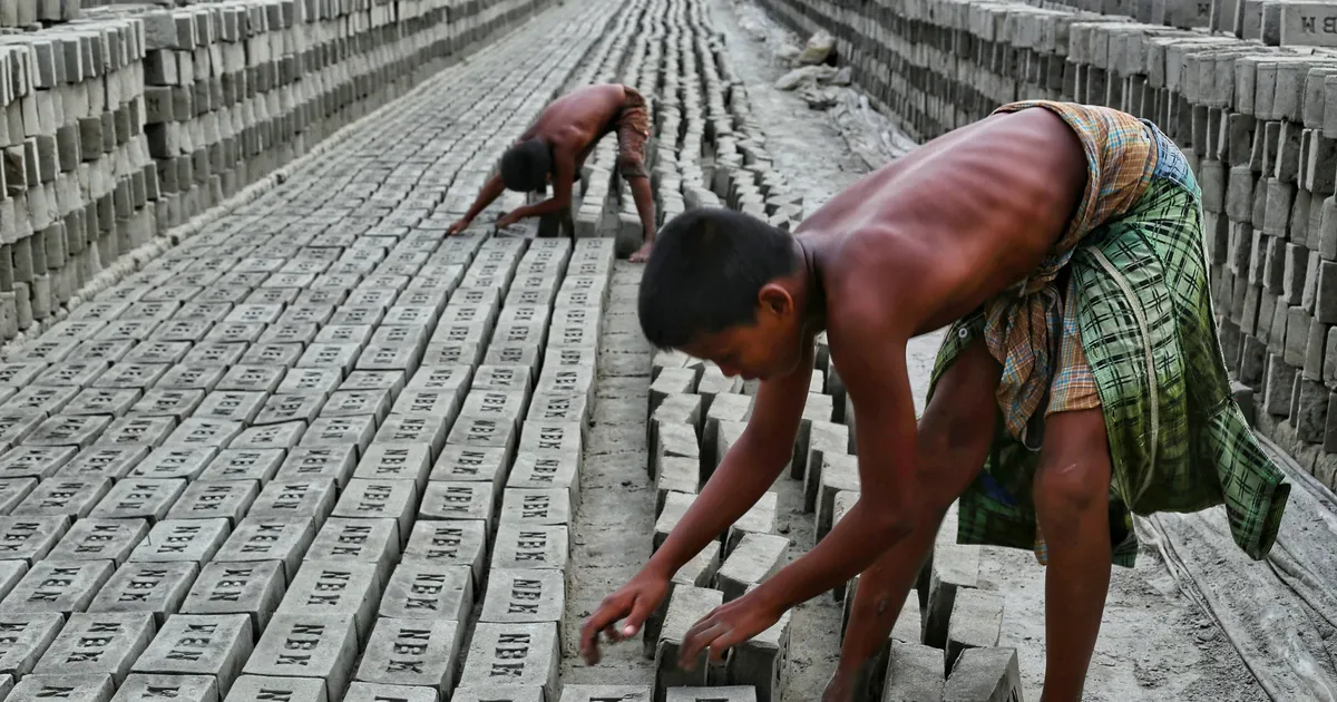 ÜRO: vaatamata edusammudele oli maailmas mullu endiselt 138 miljonit lapstöölist