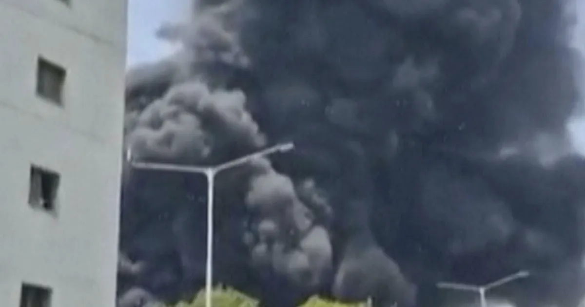 VIDEO JA FOTOD ⟩ Air India reisilennuk 242 inimesega kukkus alla vahetult pärast õhkutõusu