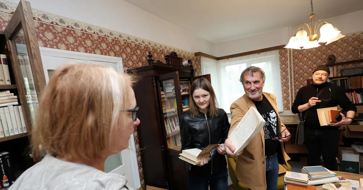 NÄDALA RAAMAT ⟩ Kirjandusloolase keerdkäigud