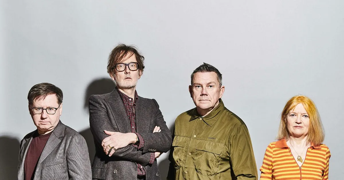 NÄDALA PLAAT ⟩ Uus Pulp kuulajatele pugemisele aega ei kuluta