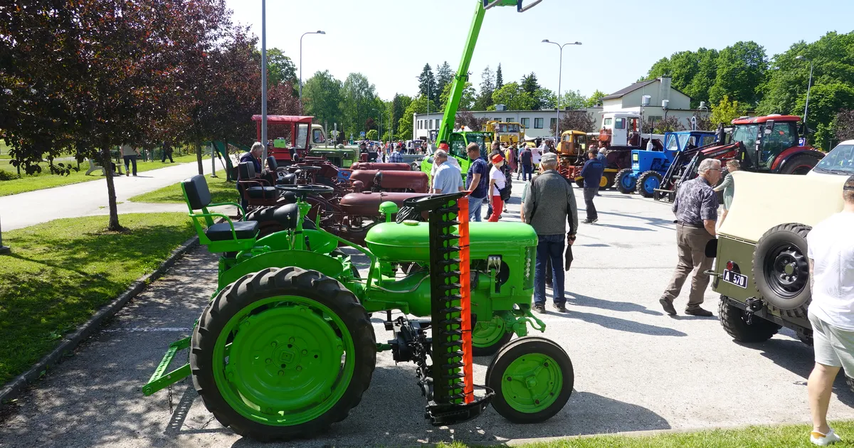 PILDID ⟩ Teine vanatraktorite kokkutulek tuli veelgi uhkem kui esimene