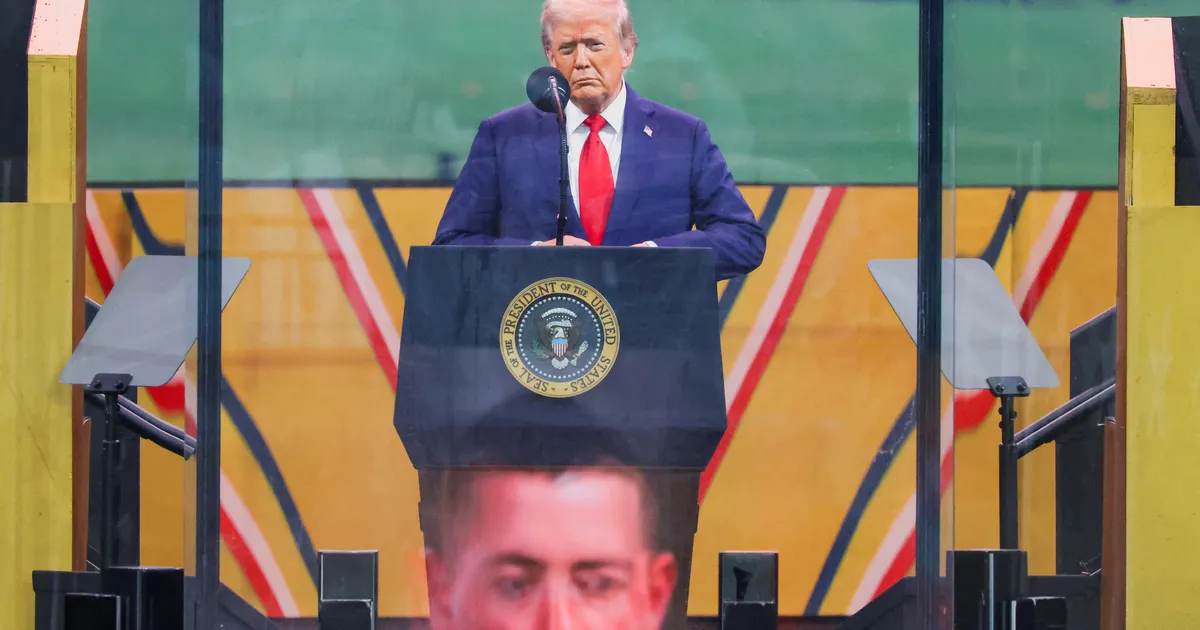 Laupäevast Trumpi sünnipäeva sõjaväeparaadi toetasid ulatuslikult sealsed tehno-oligarhid