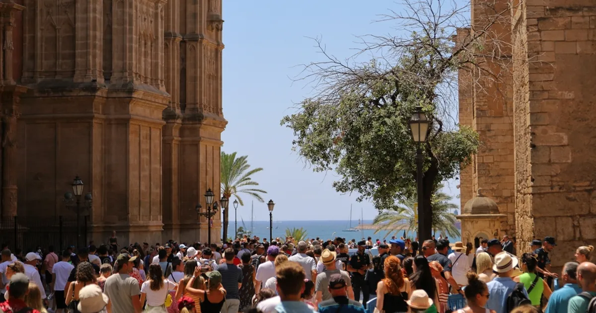 PANE TÄHELE ⟩ Hispaania esitles uusi karme turismireegleid