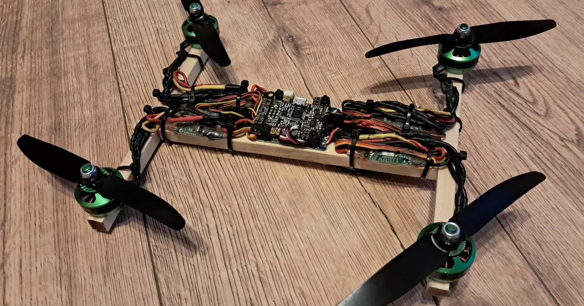 Martin Hallik ⟩ Kes tahab kaitsta Eestit?