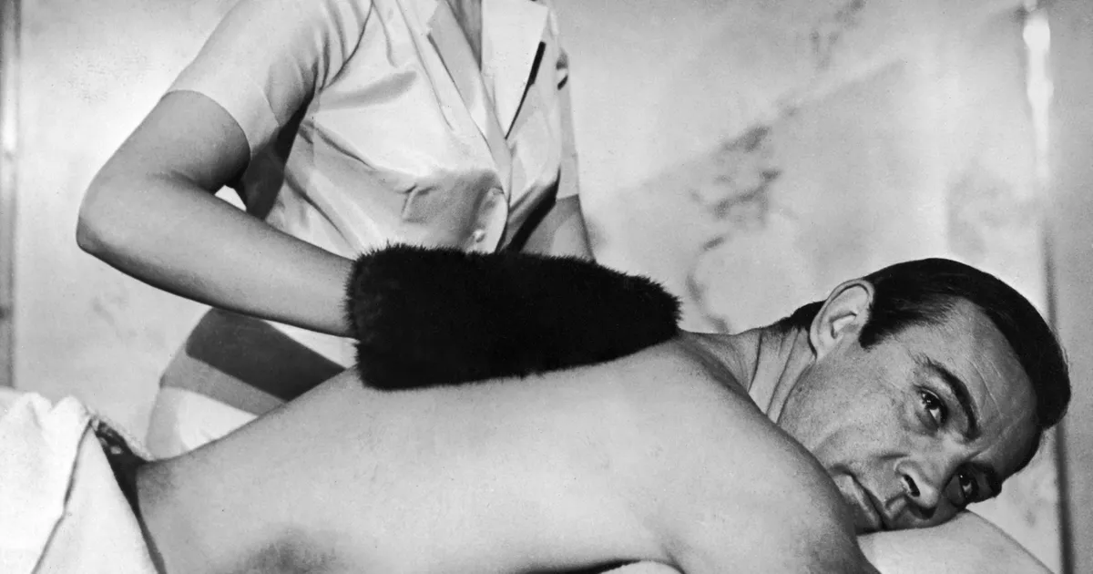 VIDEOD ⟩ Kriitika: varajane James Bond Sean Connery kehastuses oli põhimõtteliselt vägistaja