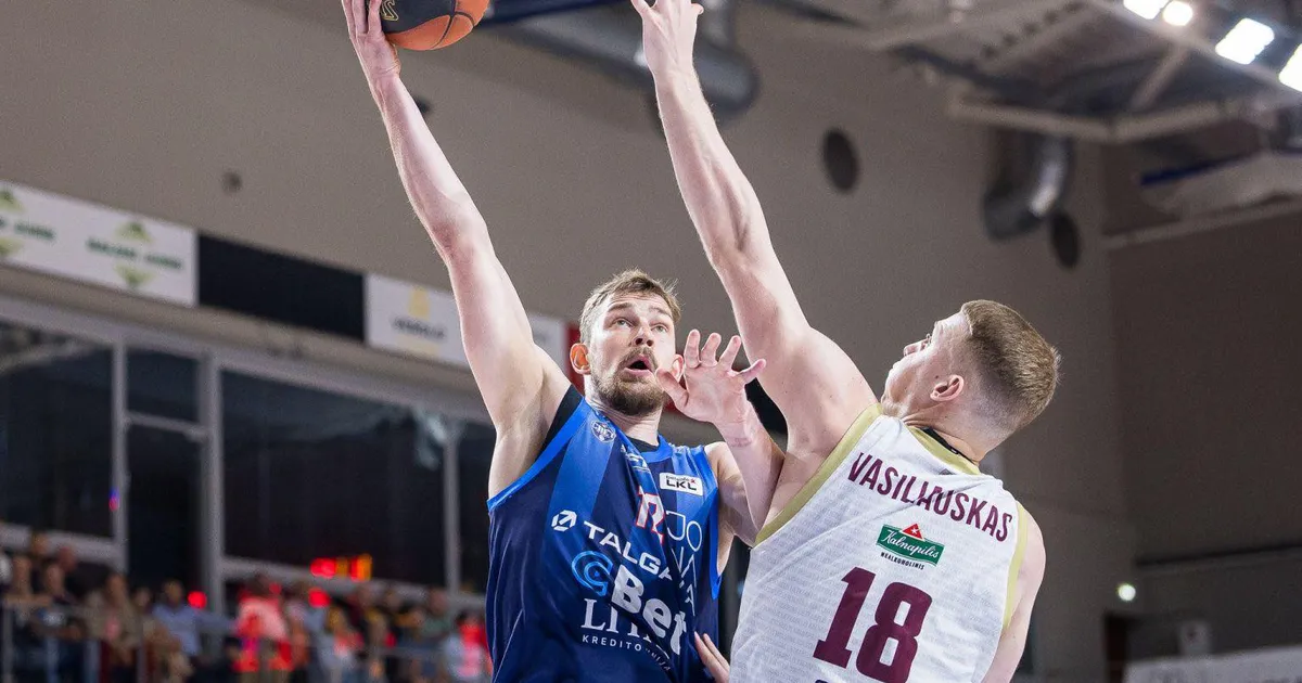 VIDEO ⟩ Eesti koondislase hooaeg sai Leedus läbi