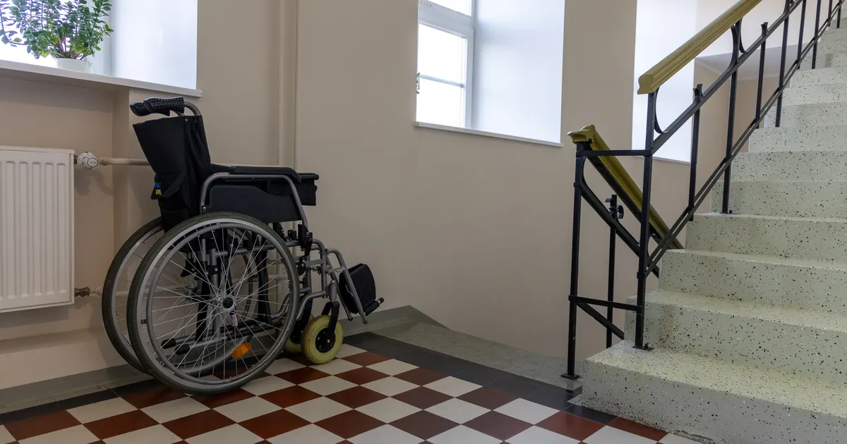 Ligi 2000 eurot maksvast hooldekodust kaduma läinud vanaprouat otsiti tunde droonidega