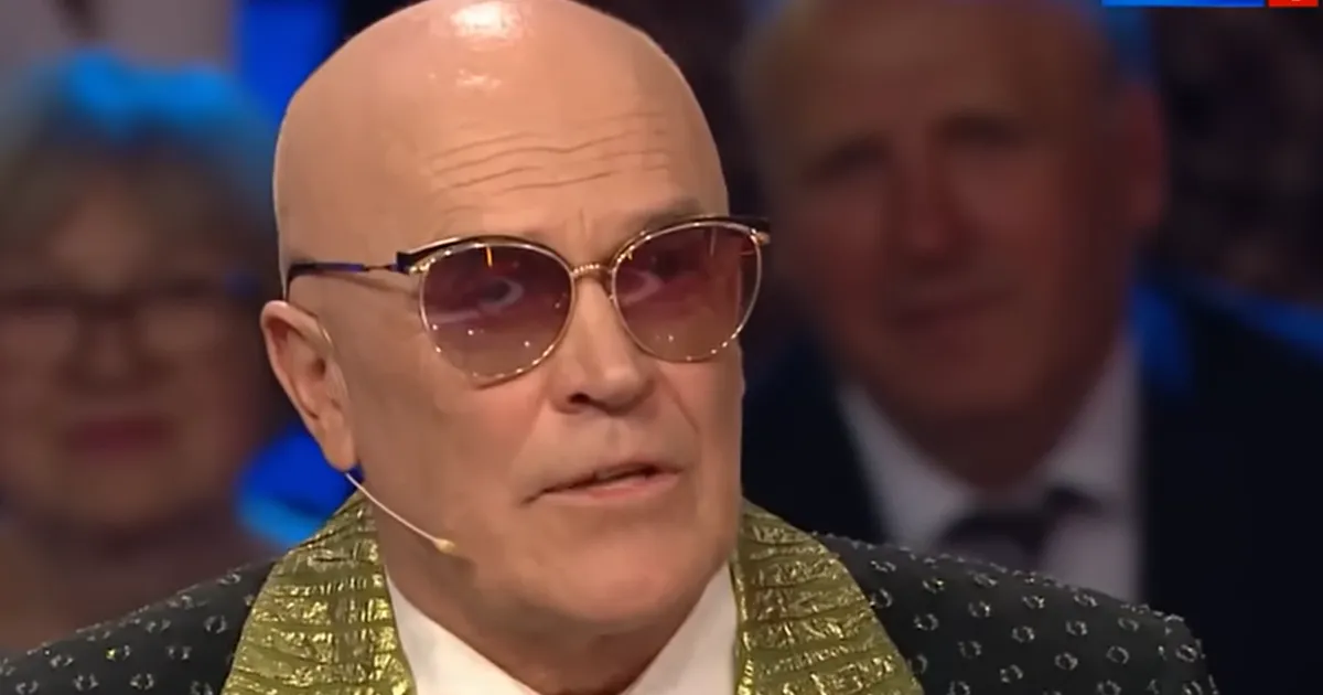 Eesti laulja Maasini esinemine Vene TVs tõi kapo tähelepanu: nüüd ta plaanib esineda Tallinnale kuuluval laval