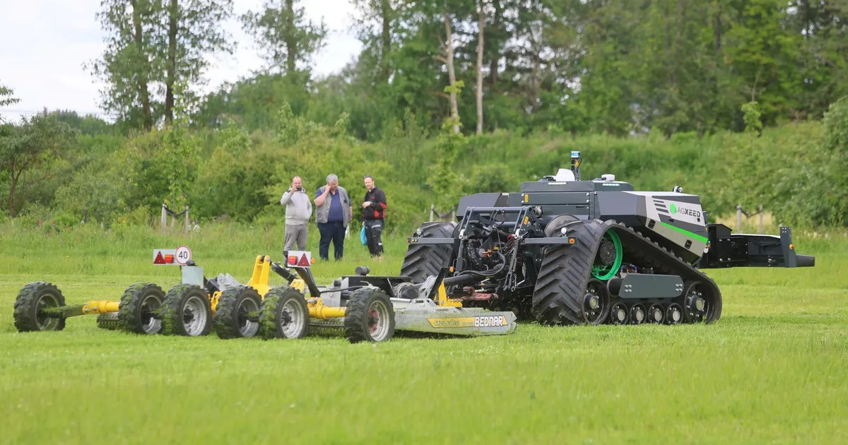 Maaülikool soetas hinnalise robottraktori