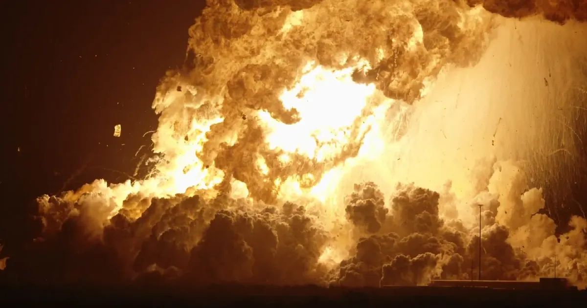 VIDEO ⟩ Marsi lootus kustus? SpaceX-i Starshipi rakett plahvatas