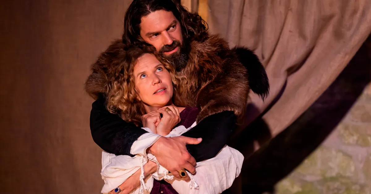 GALERII ⟩ Padise kloostris toimub apteeker Melchiori ilmumine rahvale