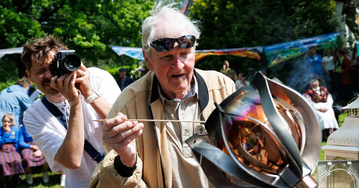 TULE TULEMINE ⟩ Järelkaja Valgamaalt: rahval aitas peoks valmistuda Nipernaadi-teemaline reiv