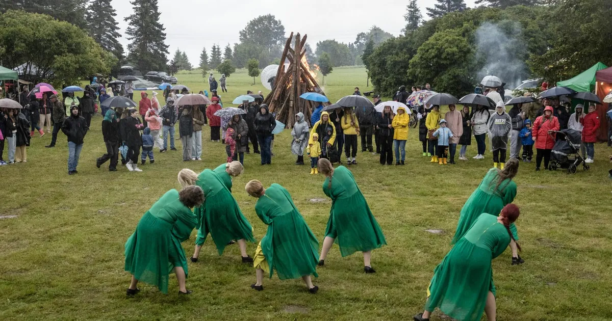 REPORTAAŽ ⟩ Käisin külajaanikul ja peksa ei saanudki